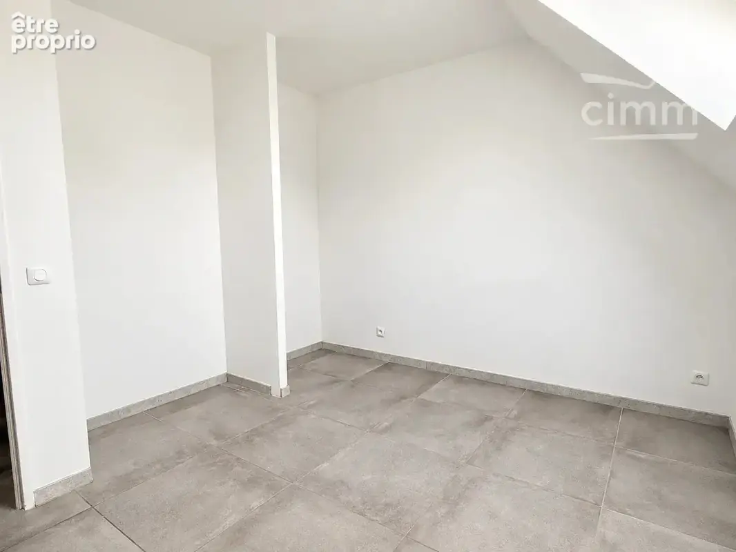 Saint-gervais-la-forêt — maison de 2021, 4 chambres, jardin et garage - photo 12