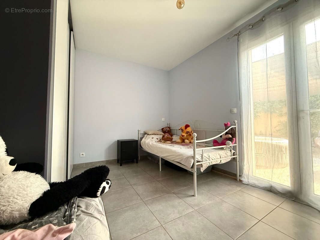 Maison à USCLAS-DU-BOSC