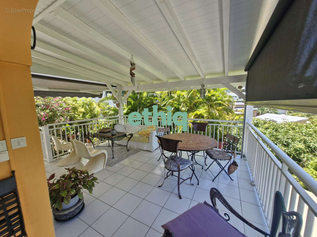 Maison à SAINTE-ANNE