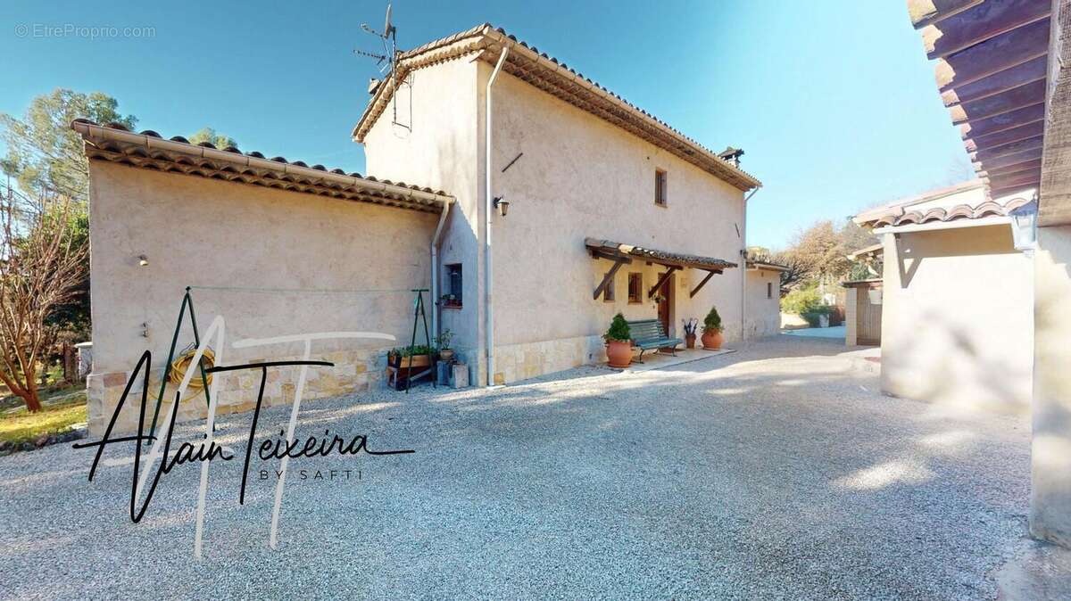 Photo 4 - Maison à LORGUES