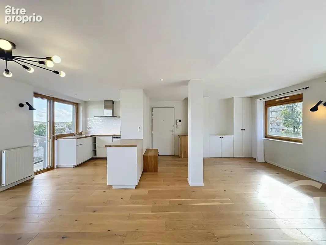Appartement 4 pièces 80 m² à vendre à Fontainebleau (77300) - photo 2