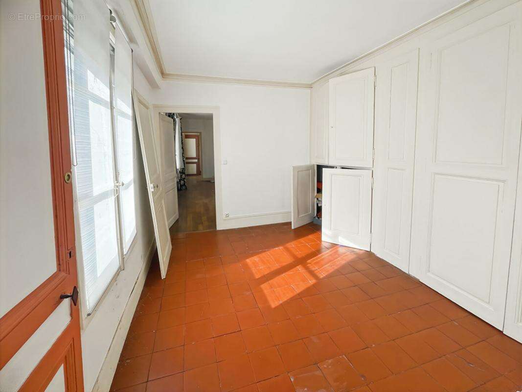 Appartement à SALINS-LES-BAINS