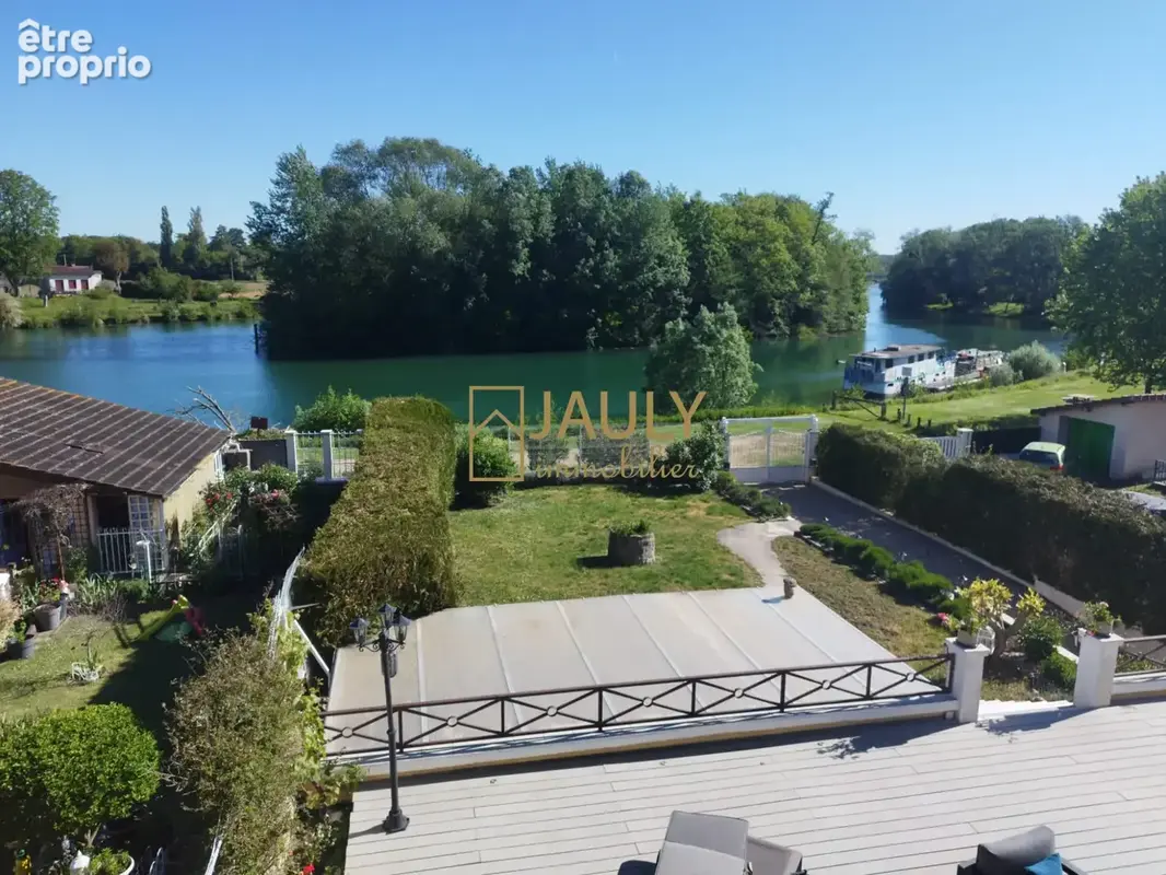 Maison 7 pièces 227 m² à vendre à Saint-Jean-Les-Deux-Jumeaux (77660) - photo 3