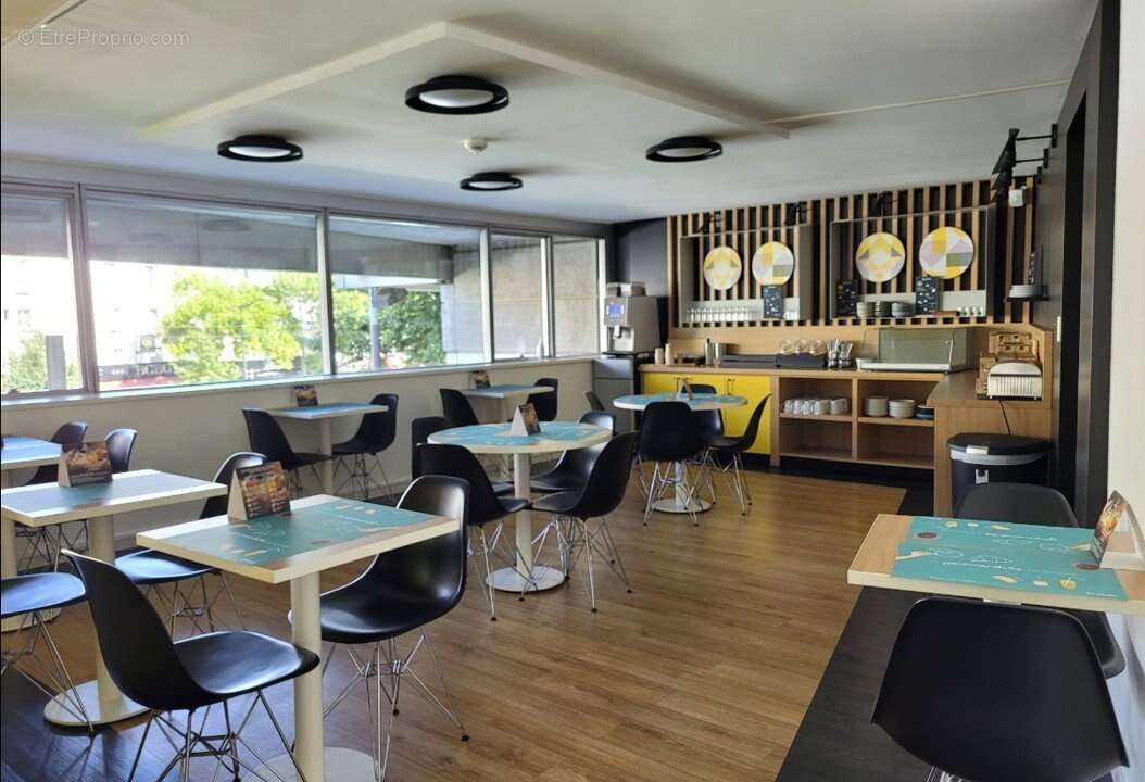 Appartement à PARIS-19E