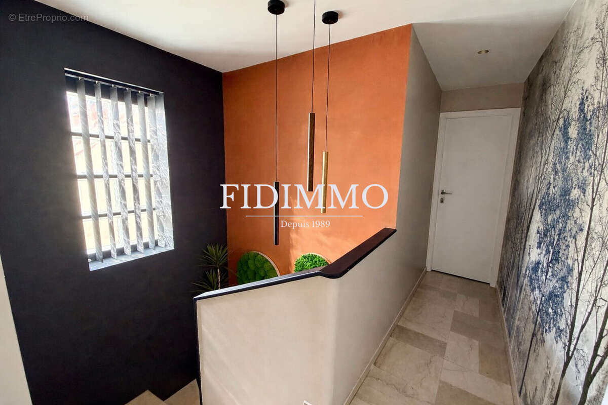 Maison à CHENNEVIERES-SUR-MARNE