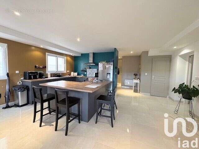 Photo 9 - Maison à PETIT-COURONNE