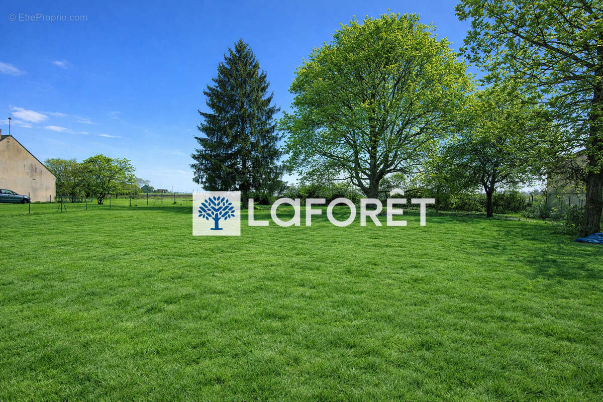 Maison à ROZAY-EN-BRIE