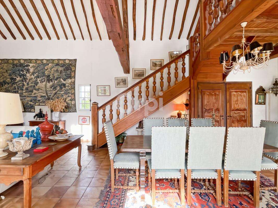 Maison à DAMVILLE