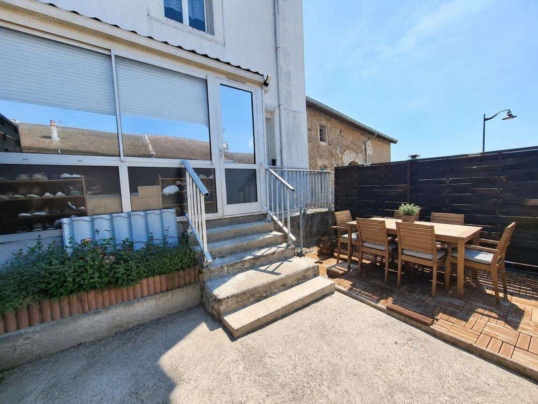 À vendre – Maison rénovée avec jardin à La Neuveville-sous-Châtenois - photo 3