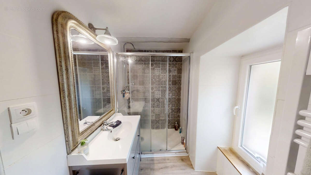 Maison à CHANTEUGES