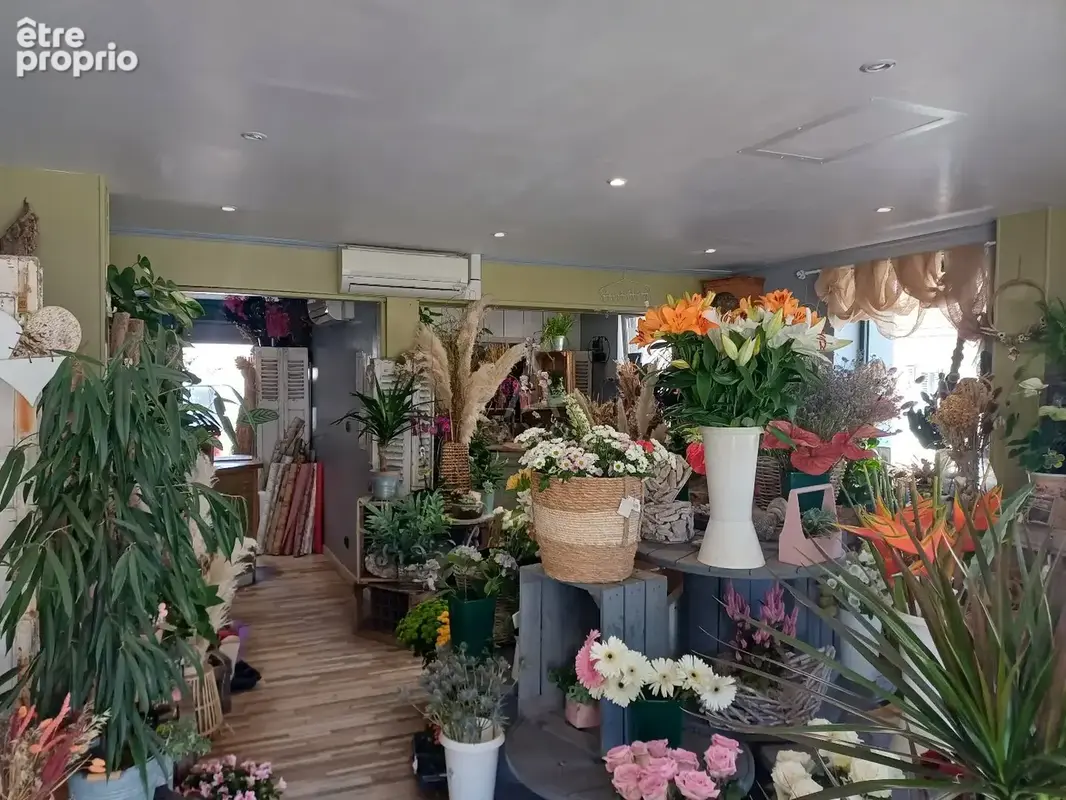 Vente fleuriste empl n° 1 ville dynamique centre 76 à 15 m de Dieppe - photo 2