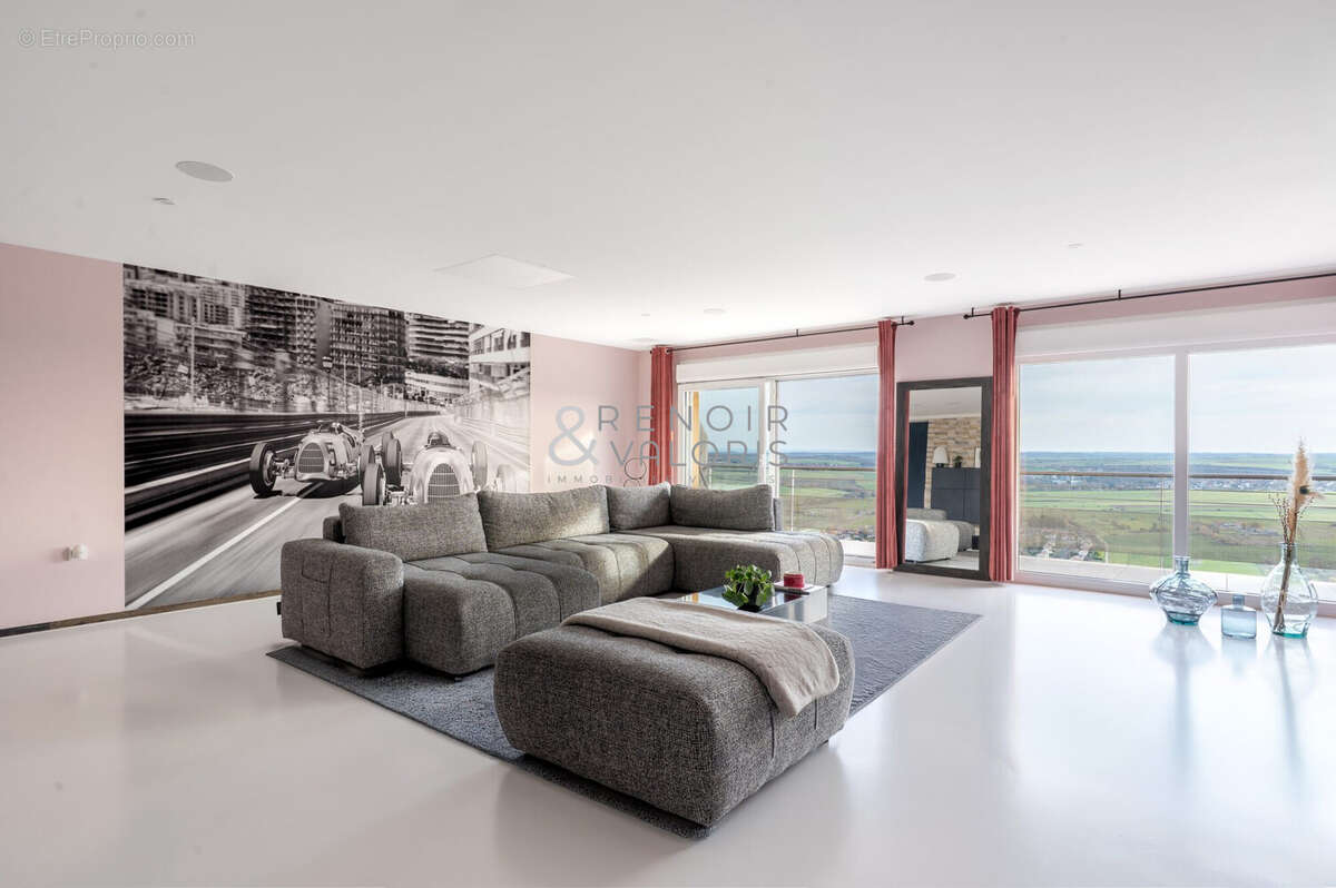 Maison à BAINVILLE-SUR-MADON