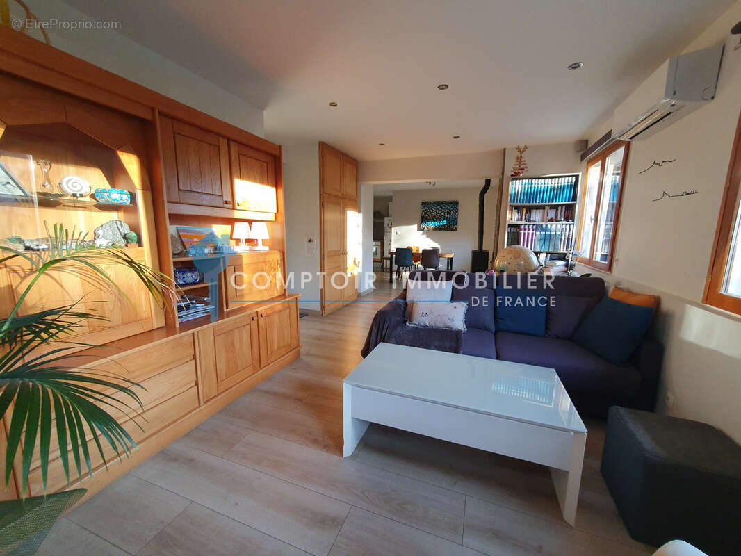 Appartement à SAINT-ISMIER