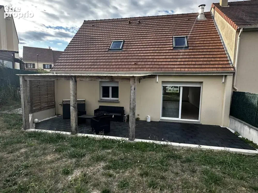 Maison à LA FERTE-GAUCHER