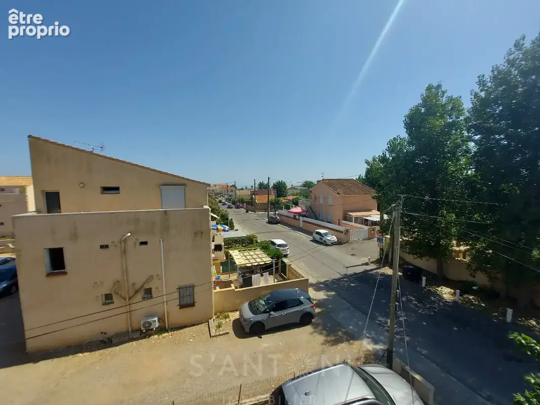 Secteur du marche, t2, parking, terrasse, proche mer - photo 10
