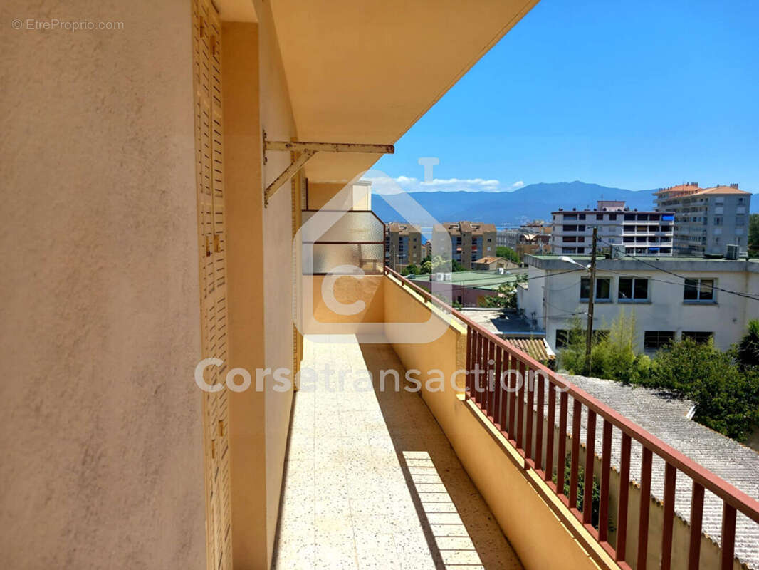 Appartement T3 Ajaccio 67 m2 - photo 10