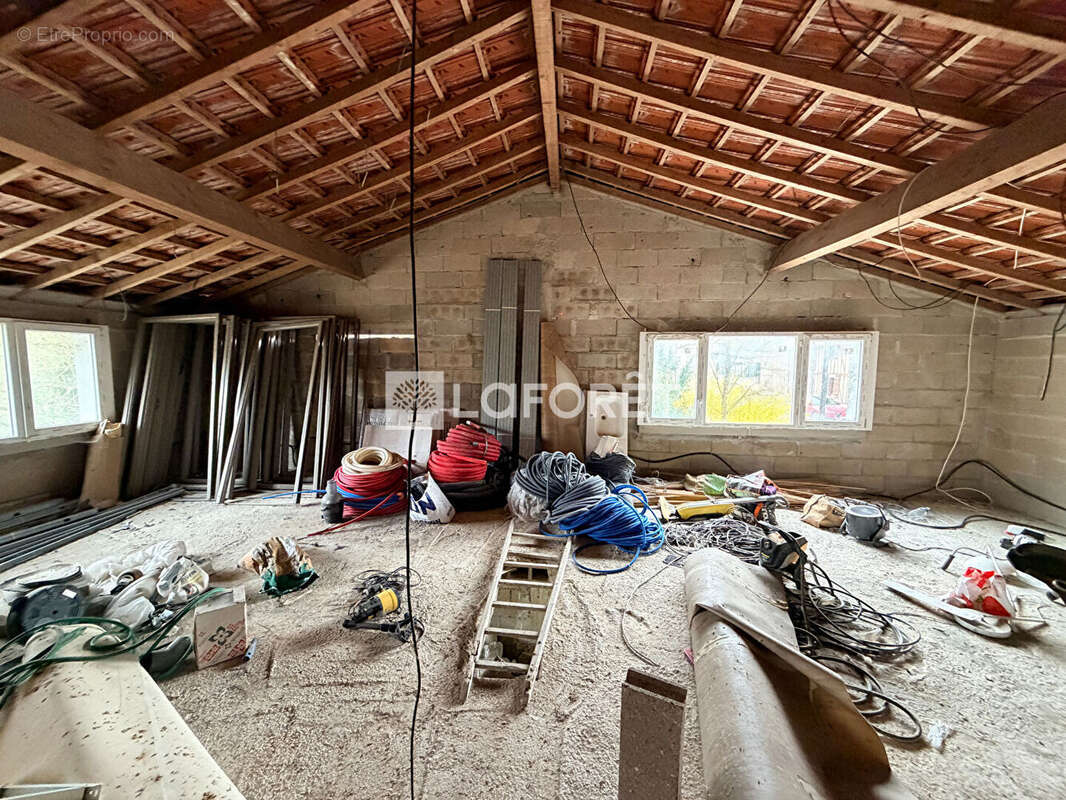 Maison avec travaux - photo 3