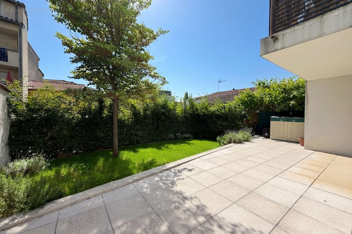 MIONS Centre - Appartement T2 - photo 10
