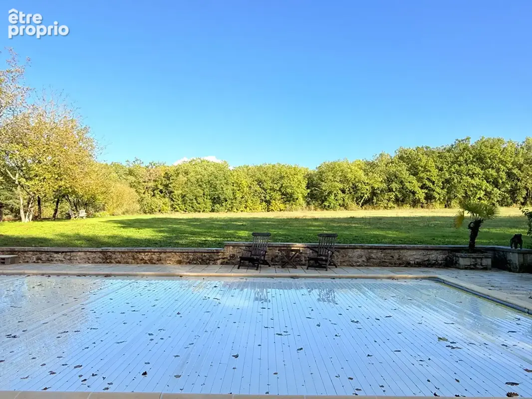 Un grand balcon royale dans la verdure, une maison de caractère et un gîte indépendant - photo 4