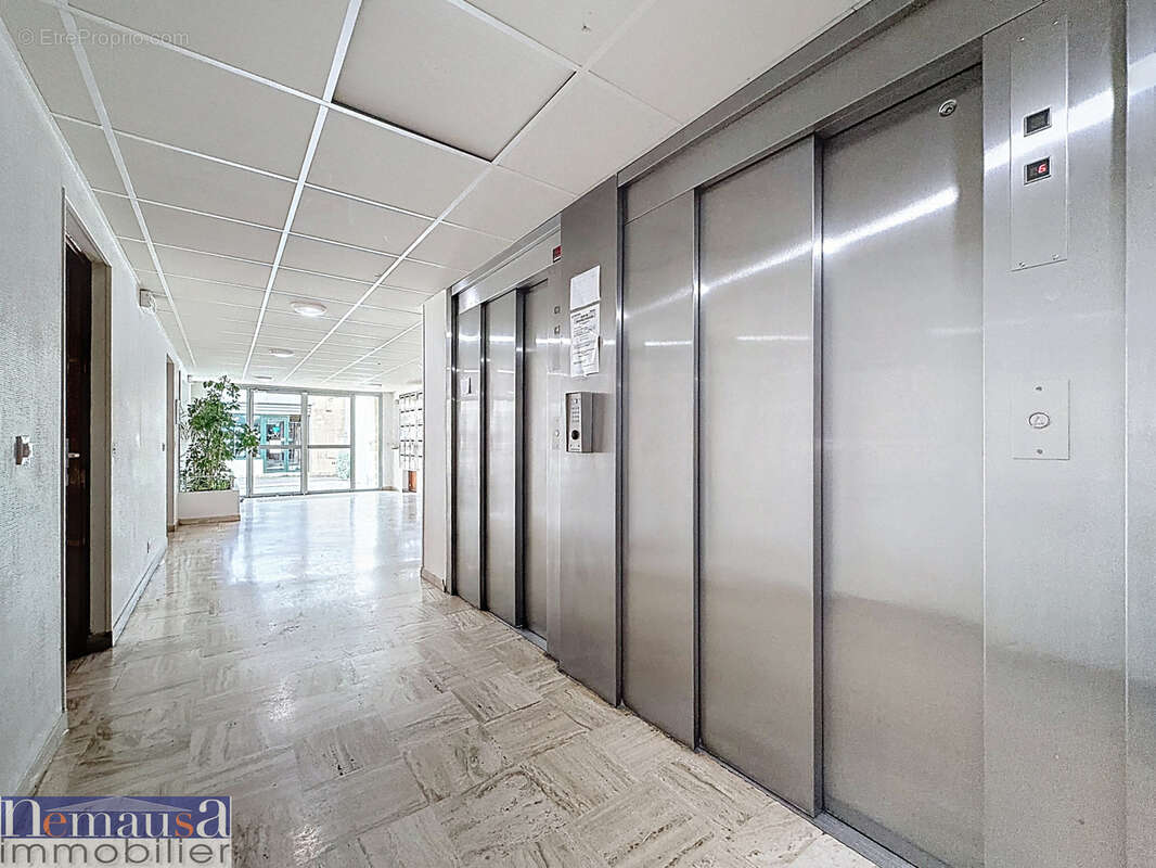 Appartement à NIMES