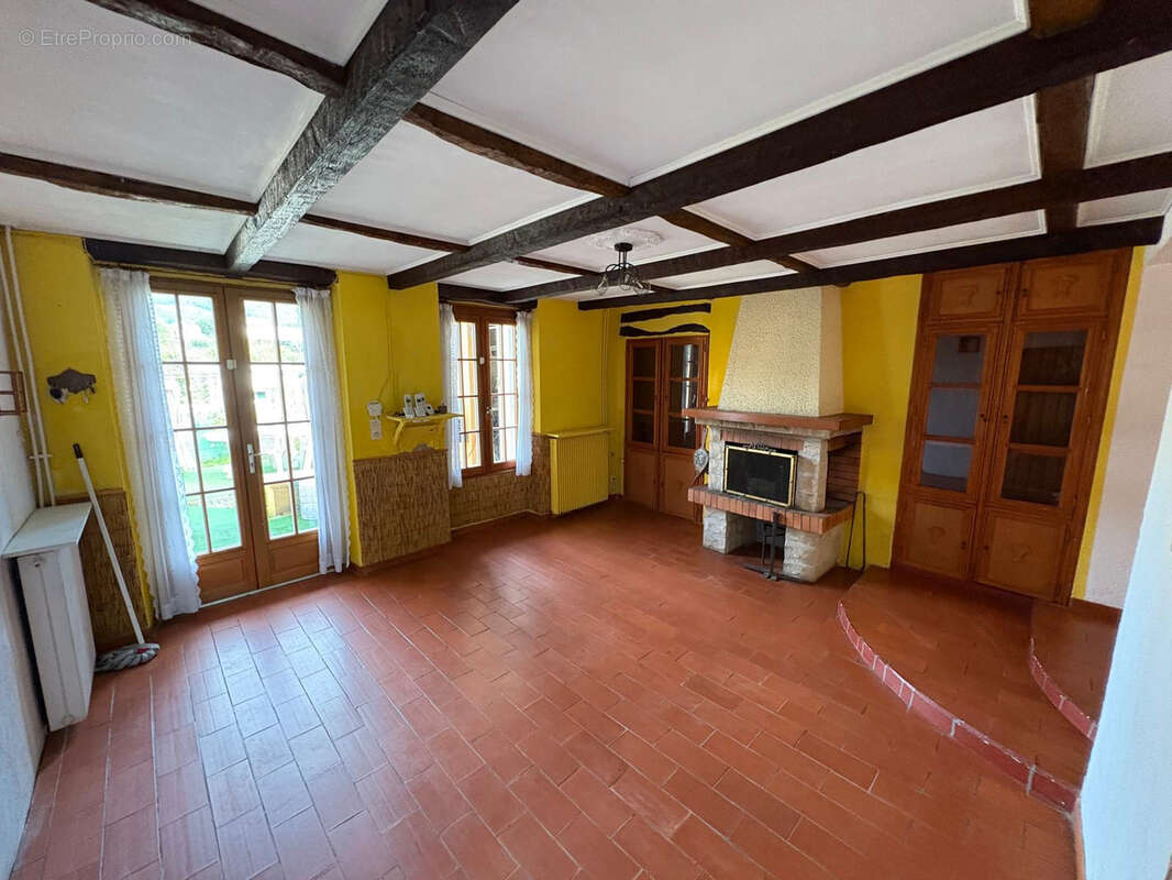 Maison à SAINT-AMANS-SOULT