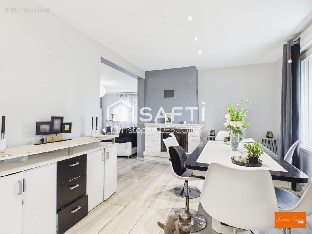 Maison 140 m² à Mayenne  - photo 5