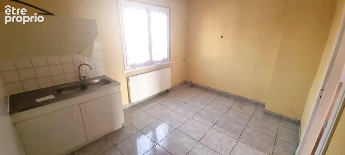 Grande maison familiale ou 2 appartements sur terrain d'environ 13 ares - photo 3