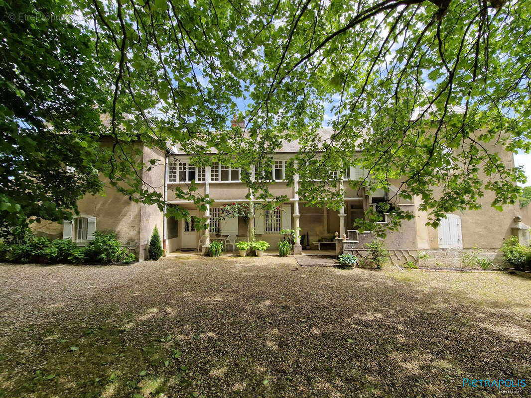 Maison à CHALON-SUR-SAONE