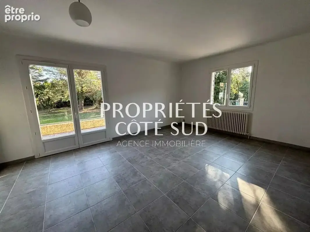 Coup de cœur  villa de plain-pied rénovée  4 chambres  1 600 m2 de terrain - photo 19
