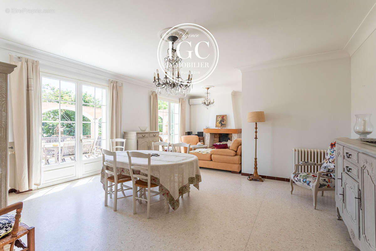 Maison Chateauneuf Les Martigues 4 pièces 130 m² - 768 m² parcelle - photo 4