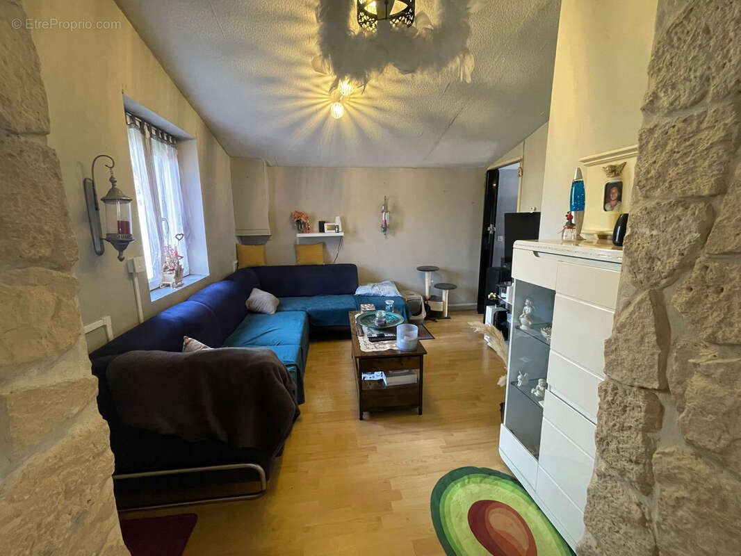 Maison à ROUSSILLON