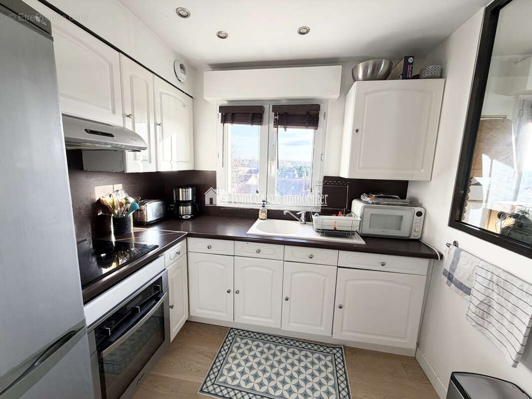 Appartement à CHILLY-MAZARIN