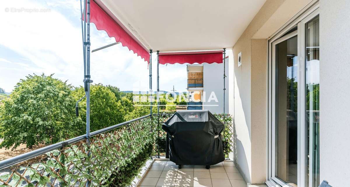 A Moulins les Metz, secteur des trois haies, beau F3 avec terrasse et 2 stationnements - photo 4