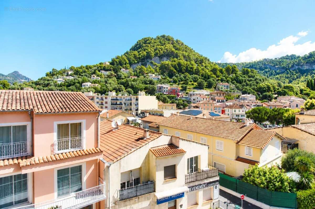 Appartement à SAINT-MARTIN-DU-VAR