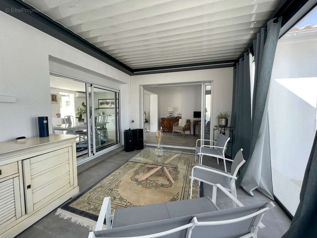 Maison à LE CHATEAU-D'OLERON