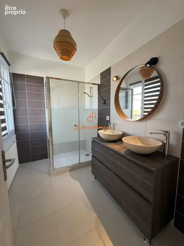 Montélimar : grande maison années 50, 235 m2, fort potentiel, piscine - photo 7