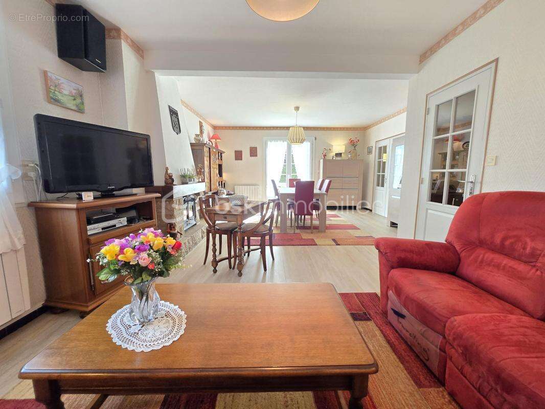  Maison néo-bretonne sur sous-sol complet – 4 chambres – beau jardin paysagé - photo 5