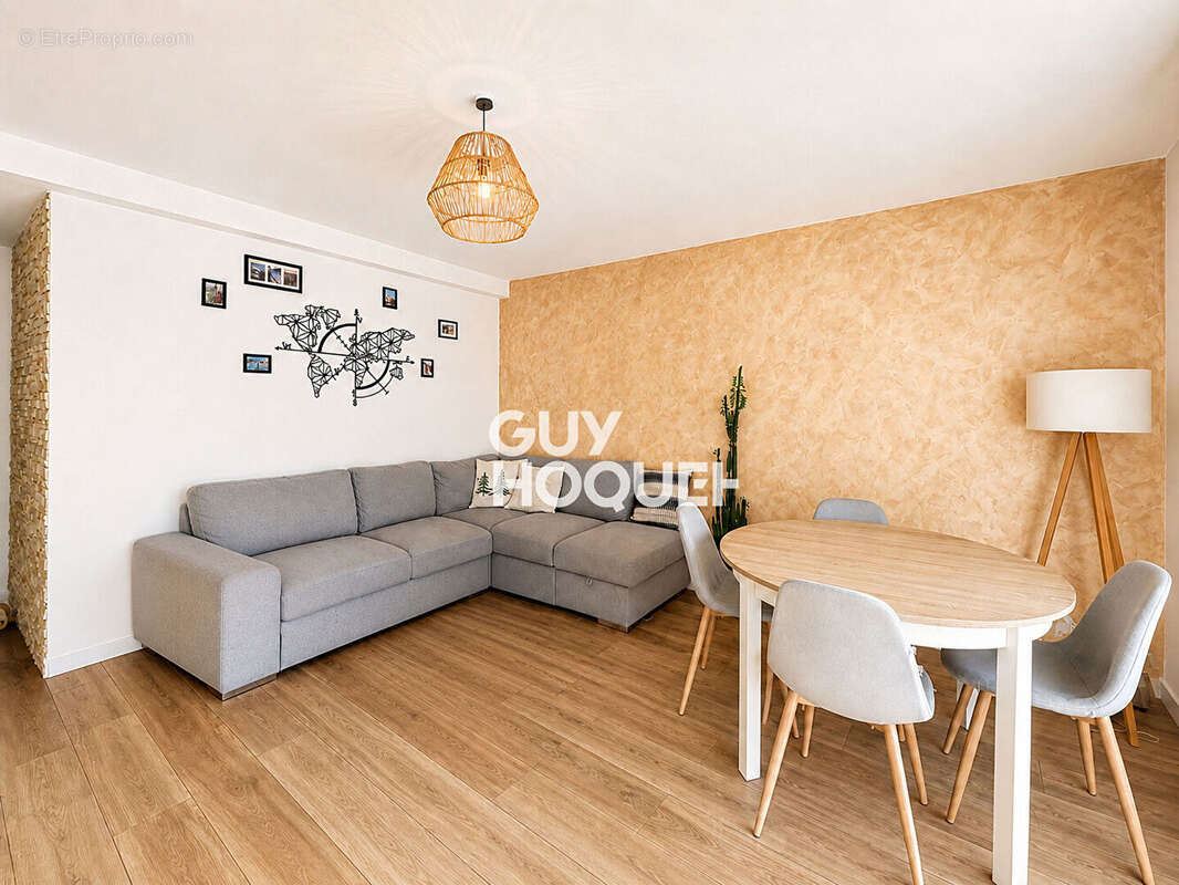 Mandelieu-la-Napoule - Appartement 3 pièces avec vue mer - photo 7
