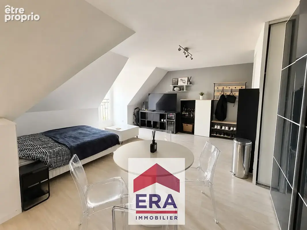 Appartement à SARTROUVILLE