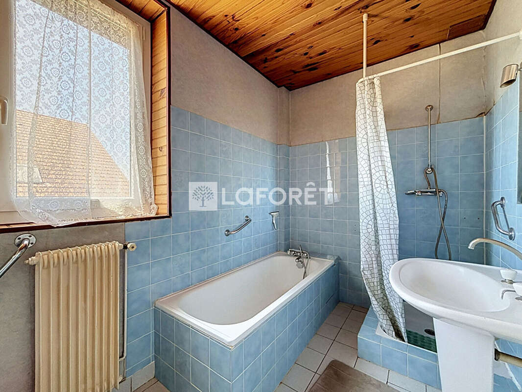 Maison Peronnas 5 pièces 105 m2 - photo 13