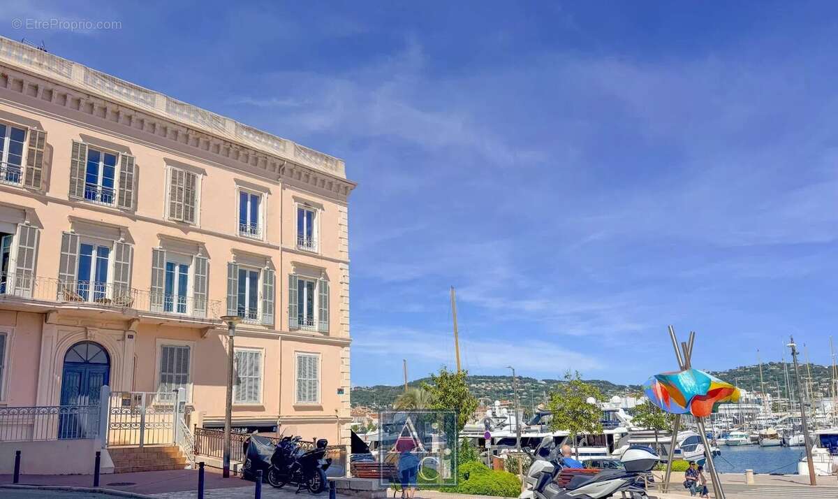 Appartement à CANNES