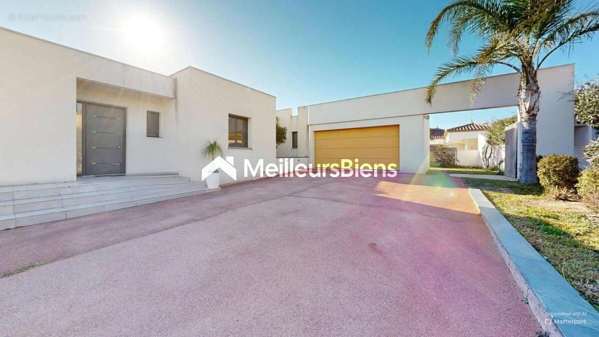 Maison à LE SOLER