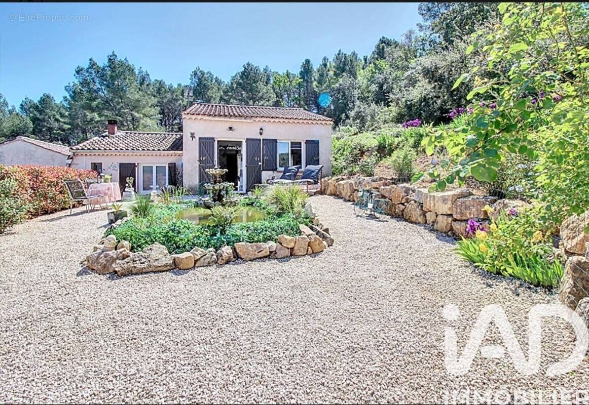 Photo 1 - Maison à TRANS-EN-PROVENCE