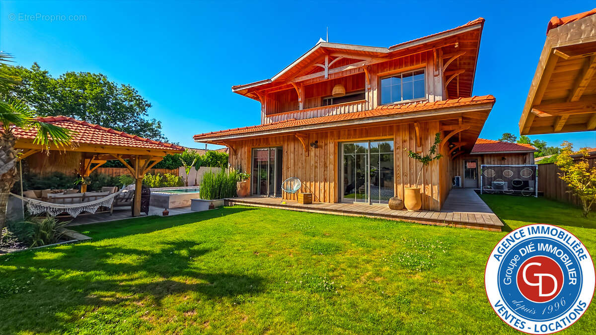 Villa d'exception avec 4 chambres et piscine - photo 11