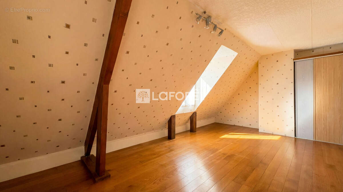 Maison à BALLAN-MIRE