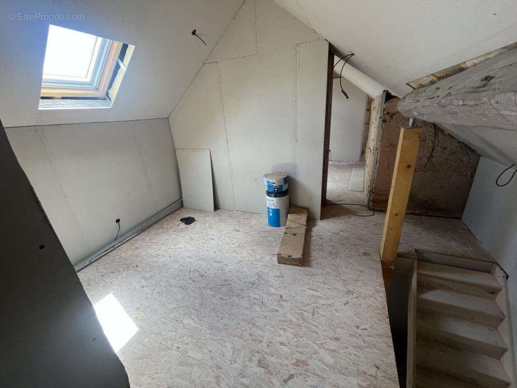 Maison T5 , 95m2 avec jardin - photo 6