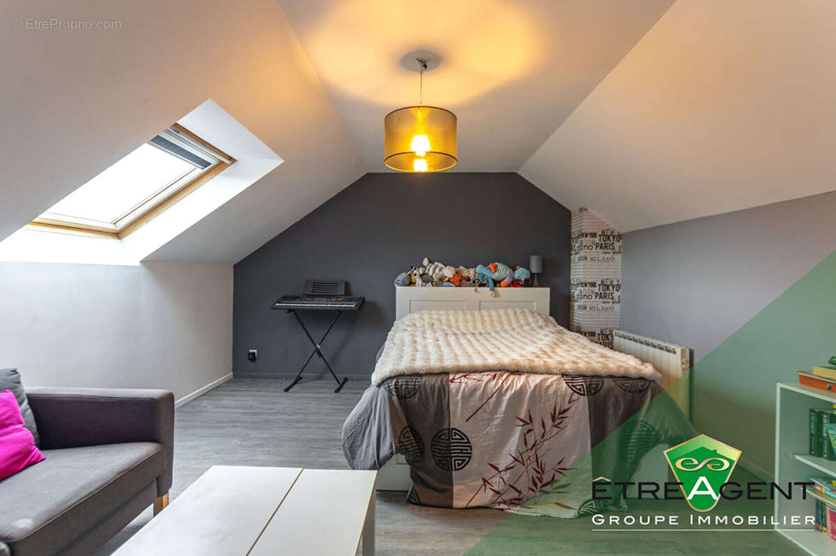 Maison à VERNEUIL-SUR-SEINE