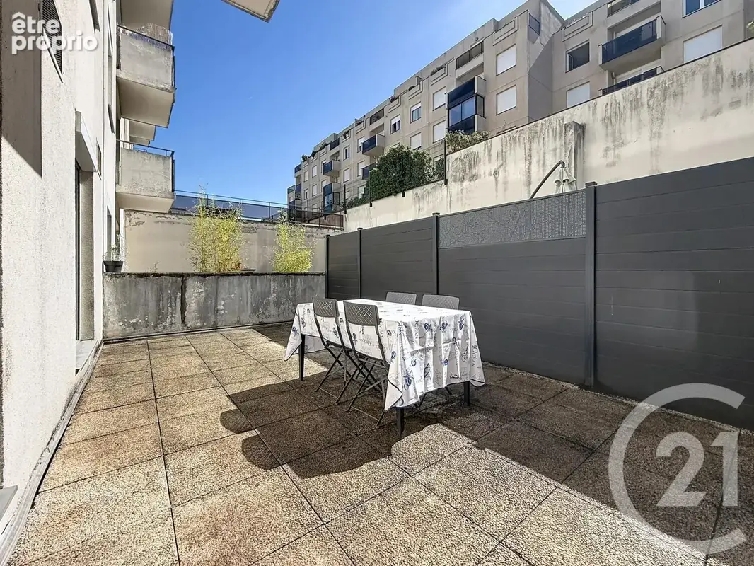 Appartement 44 m² à Reims  - photo 10