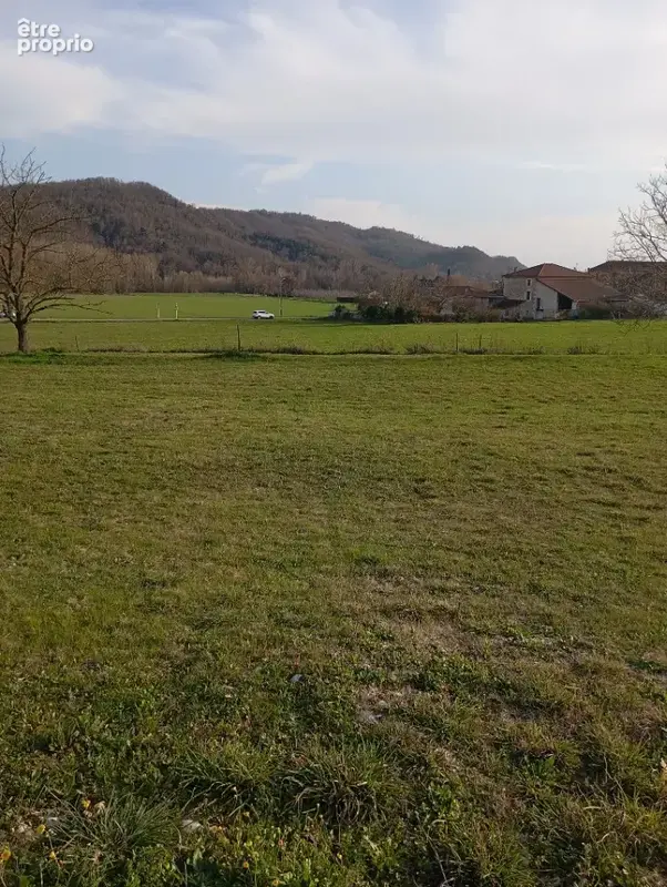 Terrain 870 m² à La Motte-De-Galaure  - photo 3
