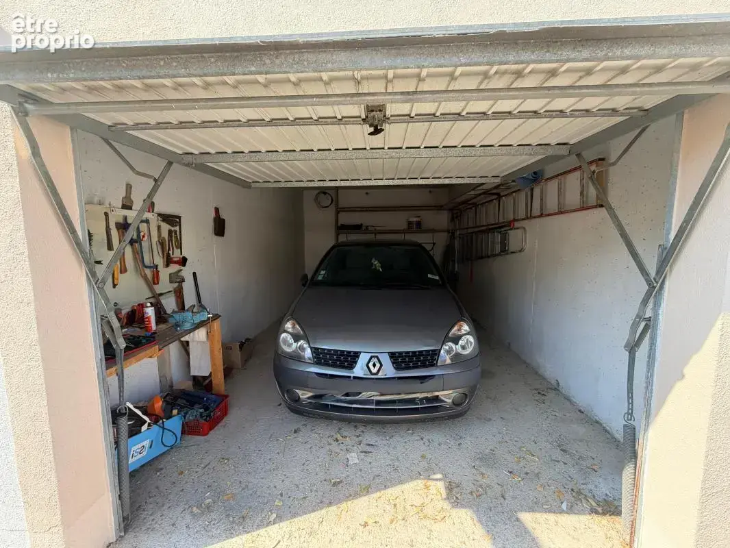 Photo Parking à Marseillan au prix de 45 000€